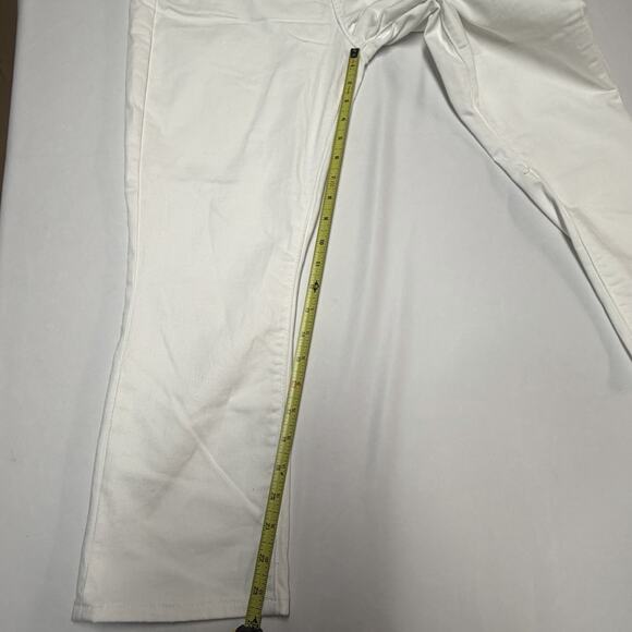 Levi Strauss Signature Gold- Women Mid Rise Capri Jeans White size 10 - Picture 12 of 14